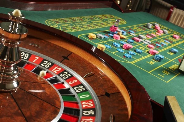 Our roulette studio view supports phone screens. Roulette studio with multi-camera live feed